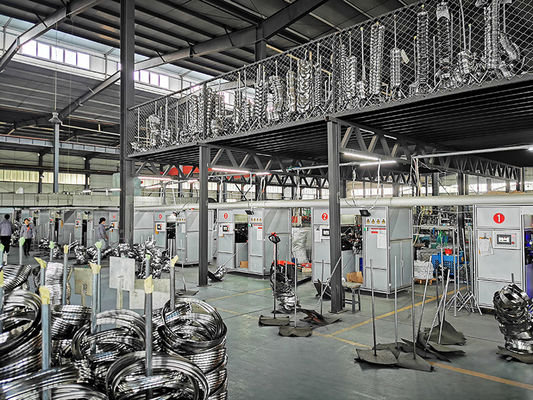 Máy sản xuất dụng cụ nấu ăn tự động để cắt vòng hàn bằng thép không gỉ