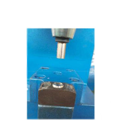 Máy làm nồi bằng tay (Hand Orbital Hollow Cookware Riveting Machine)