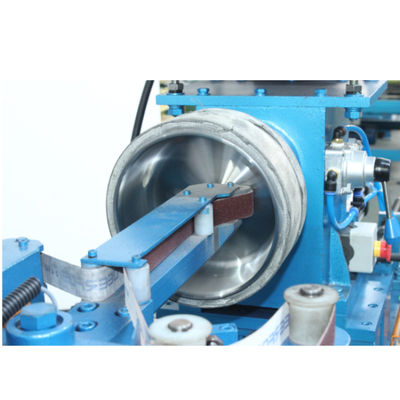 Độ bền cao và độ bền cao Đồ dùng nhà bếp tự động Hai lớp Máy đánh bóng đai mài mòn hai trạm