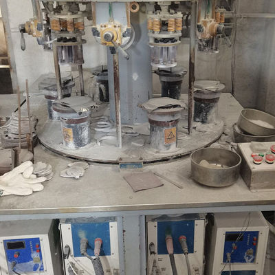 Hệ thống Servo Máy làm ấm đun nước cho hàn phần tử tấm gia nhiệt ấm đun nước