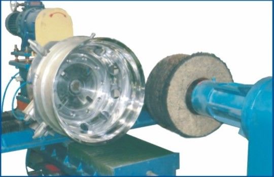 Máy đánh bóng bên ngoài cho Vỏ kim loại/Nắp nồi Loại đĩa Máy đánh bóng vỏ tự động nhiều trạm