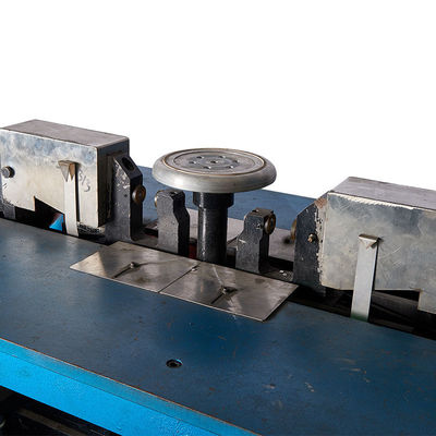 Máy đục lỗ tự động hiệu quả nhất cho máy tán đinh đồ metel tốc độ cao