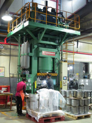 Máy ép thủy lực chuyên nghiệp cho các quy trình cuộn dây thép và đúc đúc