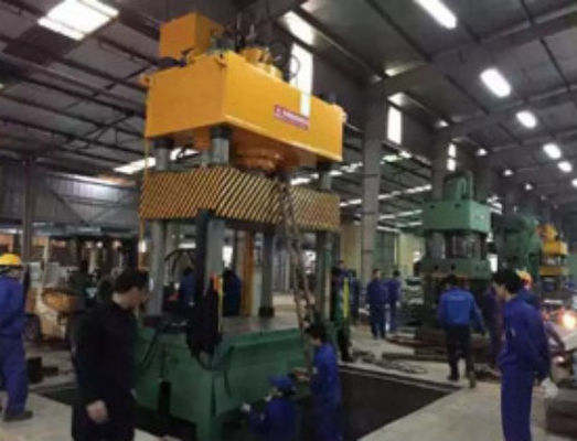 Máy ép thủy lực cho máy chủ hóa bộ phận kim loại diện tích lớn Bàn làm việc thiết bị kéo dài servo với điều khiển