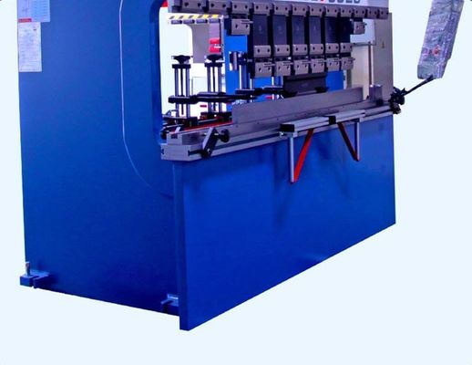 Máy chế biến kim loại tấm tự động tiên tiến để uốn cong và định hình chính xác