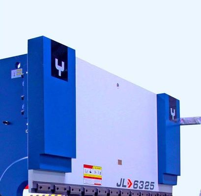 Máy chế biến kim loại tấm tự động tiên tiến để uốn cong và định hình chính xác