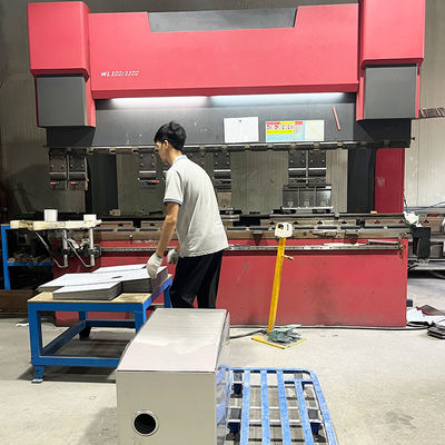 Máy nghiêng tấm thép không gỉ cắt plasma chính xác CNC cho bồn rửa tay cao cấp