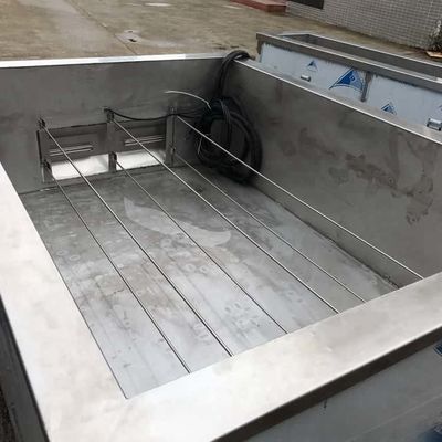 Thiết bị giặt và sấy công nghiệp tiên tiến để giặt đồ kim loại
