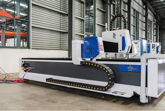 Máy cắt laser kim loại CNC chính xác chuyên nghiệp