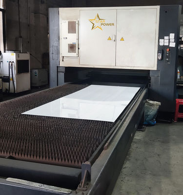 Máy rửa tay thép không gỉ tự động chuyên sản xuất máy cắt laser kim loại CNC