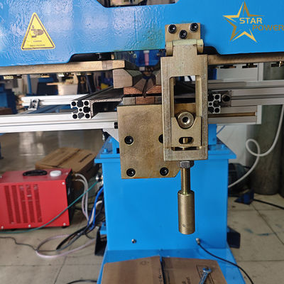 Thiết bị hàn bằng laser kim loại Máy hàn liền thẳng tự động