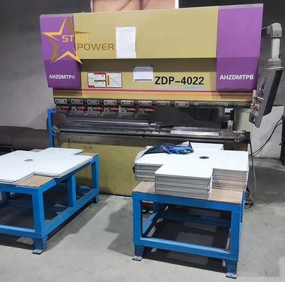 Máy uốn cong thông minh Uốn cong bể hình thành Cột khoảng cách 1300mm