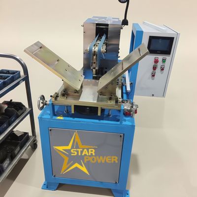 Máy cuộn kim loại kim loại chính xác CNC hai bảng và máy ép góc