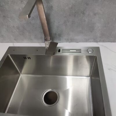 Giá tốt Chống nhiệt 316L thép không gỉ Deep Bowl Sink với 250-300mm Bowl Depth và 1.2-1.5mm Panel Thickness trực tuyến