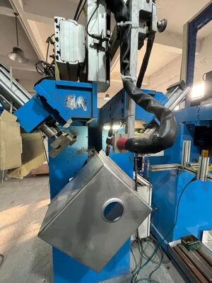 Máy ép góc dưới bồn rửa nhà bếp tiên tiến để hiệu quả