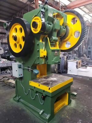 Máy sản xuất CNC bồn rửa nhà bếp