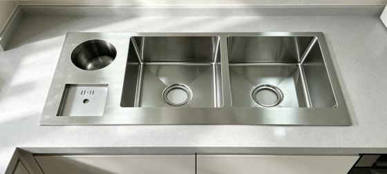 Giá tốt Chậu rửa bát Undermount Bồn rửa bát đôi bằng thép không gỉ 304 | Chậu rửa âm bàn được chải bằng tay với các phụ kiện hoàn chỉnh để cải tạo nhà bếp dân dụng & thương mại | Độ sâu lưu vực tùy chỉnh có sẵn | Máy đo thép tùy chỉnh có sẵn trực tuyến